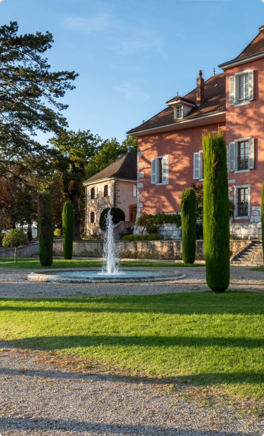 bienvenue-au-ch-teau-de-chitry-o-l-histoire-rencontre-l-l-gance-moderne